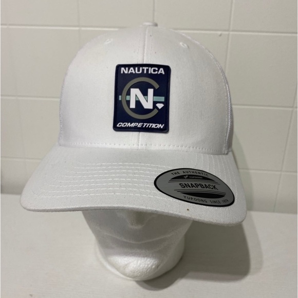 Pre-Owned DIAMOND X NAUTICA COMPETITION TRUCKER HAT - WHITE - Picture 1 of 8